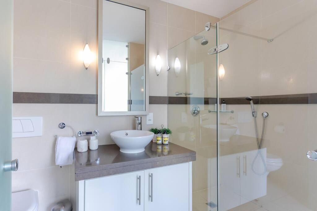 Outstanding V&A Marina Waterfront Apartment Ciudad del Cabo Exterior foto